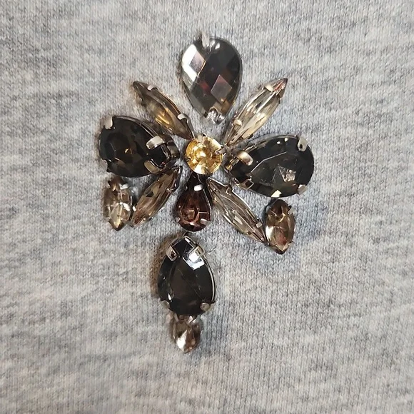 J.‎ Crew Embellished Chandelier Sweatshirt Size XS - Picture 5 of 7